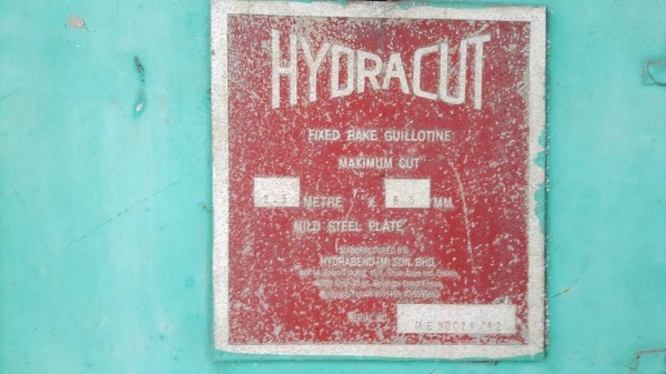 ขายเครื่องตัดกับเครื่องพับขนาด8ฟุตตัดพับได้6มิลราคาเบาๆเลยครับ ขายเครื่องตัดกับเครื่องพับขนาด8ฟุตตัดพับได้6มิลราคาเบาๆเลยครับ