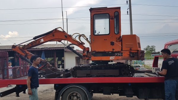 ขายด่วนรถแบคโฮKUBOTAคูโบต้าKH30มีเก๋งเทียบเท่าPC30เครื่องคูโบต้า3สูบดีปั่มแรงรถนอกเพิ่งนำเข้ามาใหม่ยังไม่เคยใช้งานในเมืองไทยเลย