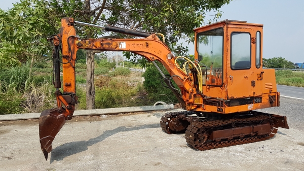 ขายด่วนรถแบคโฮKUBOTAคูโบต้าKH30มีเก๋งเทียบเท่าPC30เครื่องคูโบต้า3สูบดีปั่มแรงรถนอกเพิ่งนำเข้ามาใหม่ยังไม่เคยใช้งานในเมืองไทยเลย