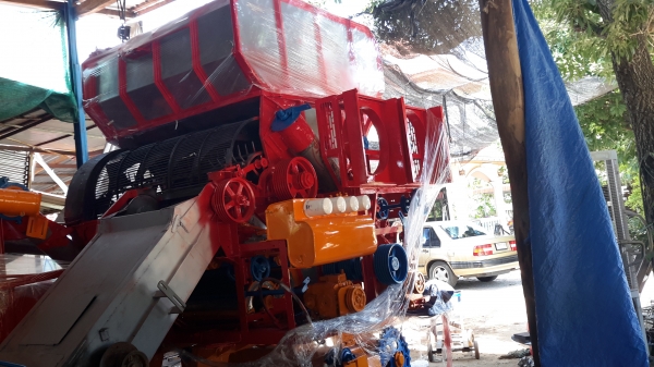 ท่านที่รอ เรายังจะมีรถที่จะนำเข้ามาเก็บงานอีก 3 คันครับ พร้อมช่วงไหนก็รับได้ครับ ศักดิ์พัฒนา 10  ht  hino ho7d +TORBO ~225  แรง ปั้มไดกิ้น แขนปล่อยมอร์เตอร์