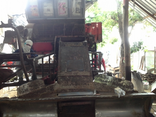 ท่านที่รอ เรายังจะมีรถที่จะนำเข้ามาเก็บงานอีก 3 คันครับ พร้อมช่วงไหนก็รับได้ครับ ศักดิ์พัฒนา 10  ht  hino ho7d +TORBO ~225  แรง ปั้มไดกิ้น แขนปล่อยมอร์เตอร์