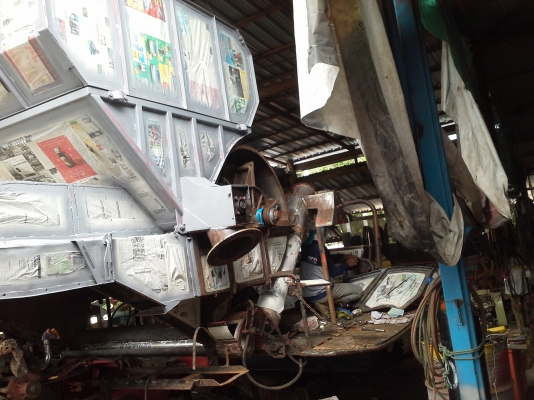 ท่านที่รอ เรายังจะมีรถที่จะนำเข้ามาเก็บงานอีก 3 คันครับ พร้อมช่วงไหนก็รับได้ครับ ศักดิ์พัฒนา 10  ht  hino ho7d +TORBO ~225  แรง ปั้มไดกิ้น แขนปล่อยมอร์เตอร์