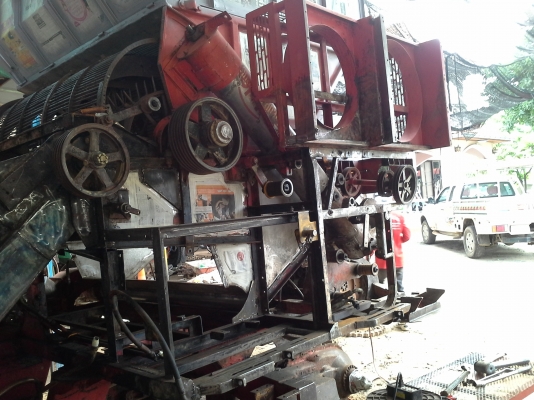 ท่านที่รอ เรายังจะมีรถที่จะนำเข้ามาเก็บงานอีก 3 คันครับ พร้อมช่วงไหนก็รับได้ครับ ศักดิ์พัฒนา 10  ht  hino ho7d +TORBO ~225  แรง ปั้มไดกิ้น แขนปล่อยมอร์เตอร์