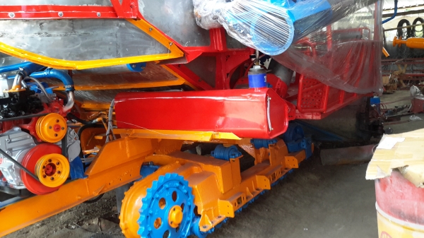 ท่านที่รอ เรายังจะมีรถที่จะนำเข้ามาเก็บงานอีก 3 คันครับ พร้อมช่วงไหนก็รับได้ครับ ศักดิ์พัฒนา 10  ht  hino ho7d +TORBO ~225  แรง ปั้มไดกิ้น แขนปล่อยมอร์เตอร์