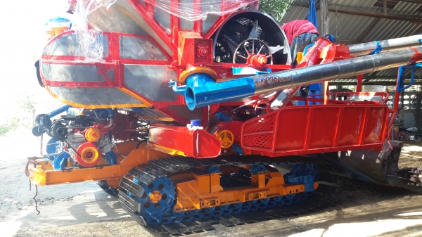 ท่านที่รอ เรายังจะมีรถที่จะนำเข้ามาเก็บงานอีก 3 คันครับ พร้อมช่วงไหนก็รับได้ครับ ศักดิ์พัฒนา 10  ht  hino ho7d +TORBO ~225  แรง ปั้มไดกิ้น แขนปล่อยมอร์เตอร์