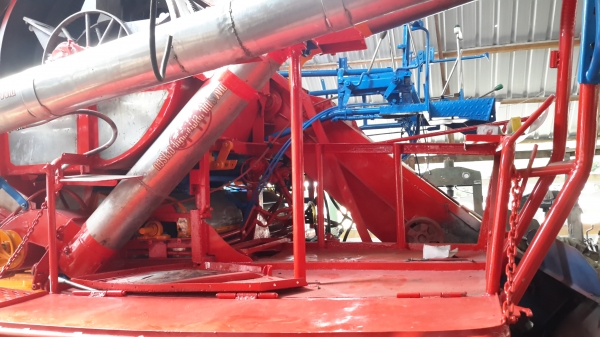 ท่านที่รอ เรายังจะมีรถที่จะนำเข้ามาเก็บงานอีก 3 คันครับ พร้อมช่วงไหนก็รับได้ครับ ศักดิ์พัฒนา 10  ht  hino ho7d +TORBO ~225  แรง ปั้มไดกิ้น แขนปล่อยมอร์เตอร์