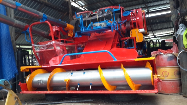 ท่านที่รอ เรายังจะมีรถที่จะนำเข้ามาเก็บงานอีก 3 คันครับ พร้อมช่วงไหนก็รับได้ครับ ศักดิ์พัฒนา 10  ht  hino ho7d +TORBO ~225  แรง ปั้มไดกิ้น แขนปล่อยมอร์เตอร์