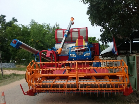 ท่านที่รอ เรายังจะมีรถที่จะนำเข้ามาเก็บงานอีก 3 คันครับ พร้อมช่วงไหนก็รับได้ครับ ศักดิ์พัฒนา 10  ht  hino ho7d +TORBO ~225  แรง ปั้มไดกิ้น แขนปล่อยมอร์เตอร์