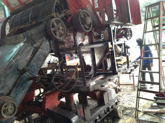 ท่านที่รอ เรายังจะมีรถที่จะนำเข้ามาเก็บงานอีก 3 คันครับ พร้อมช่วงไหนก็รับได้ครับ ศักดิ์พัฒนา 10  ht  hino ho7d +TORBO ~225  แรง ปั้มไดกิ้น แขนปล่อยมอร์เตอร์