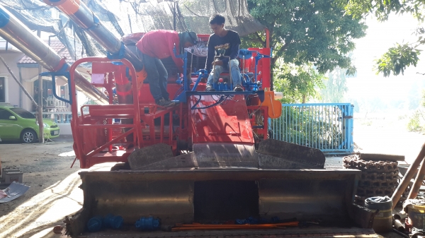 ท่านที่รอ เรายังจะมีรถที่จะนำเข้ามาเก็บงานอีก 3 คันครับ พร้อมช่วงไหนก็รับได้ครับ ศักดิ์พัฒนา 10  ht  hino ho7d +TORBO ~225  แรง ปั้มไดกิ้น แขนปล่อยมอร์เตอร์