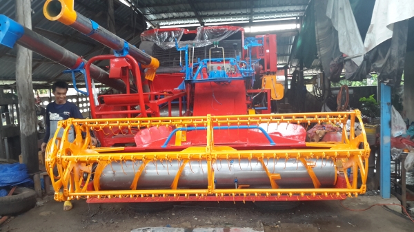 ท่านที่รอ เรายังจะมีรถที่จะนำเข้ามาเก็บงานอีก 3 คันครับ พร้อมช่วงไหนก็รับได้ครับ ศักดิ์พัฒนา 10  ht  hino ho7d +TORBO ~225  แรง ปั้มไดกิ้น แขนปล่อยมอร์เตอร์