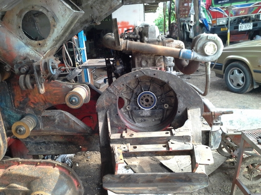 ท่านที่รอ เรายังจะมีรถที่จะนำเข้ามาเก็บงานอีก 3 คันครับ พร้อมช่วงไหนก็รับได้ครับ ศักดิ์พัฒนา 10  ht  hino ho7d +TORBO ~225  แรง ปั้มไดกิ้น แขนปล่อยมอร์เตอร์