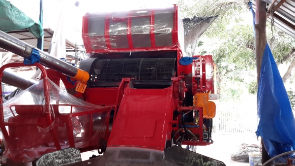 ท่านที่รอ เรายังจะมีรถที่จะนำเข้ามาเก็บงานอีก 3 คันครับ พร้อมช่วงไหนก็รับได้ครับ ศักดิ์พัฒนา 10  ht  hino ho7d +TORBO ~225  แรง ปั้มไดกิ้น แขนปล่อยมอร์เตอร์