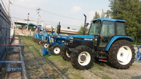 ขายรถไถ