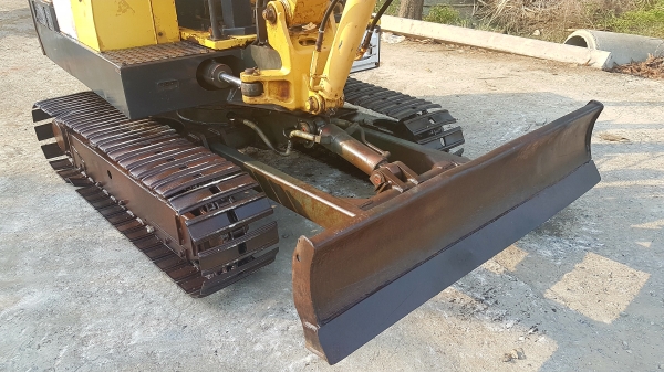 ขายด่วนรถแบคโฮYANMABยันม่าB35เทียบเท่าPC35รถนอกสถาพดีพร้อมใช้เพิ่งนำเข้ามายังไม่เคยใช้งานในเมืองไทยเลย ขายด่วนรถแบคโฮYANMABยันม่าB35เทียบเท่าPC35รถนอกสถาพดีพร้อมใช้เพิ่งนำเข้ามายังไม่เคยใช้งานในเมืองไทยเลย