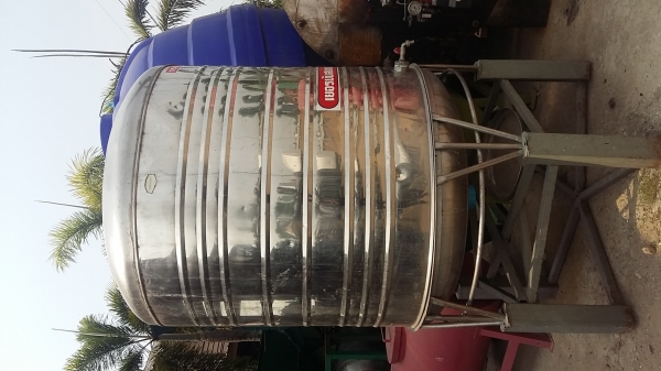 ขาย ถังน้ำสแตนเลส ขนาด 1600 ลิตร สภาพสวย