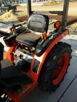ขายรถไถเล็ก Kubota B2440 สภาพสวยๆราคาถูกๆ รีบจองมาด่วนนะครับ ของหมดอดด้วยนะ