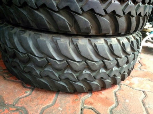 ขายยาง 265 x 75 x 16 MT พร้อมล้อเล็บเหยี่ยวแท้ ISUZU 4WD