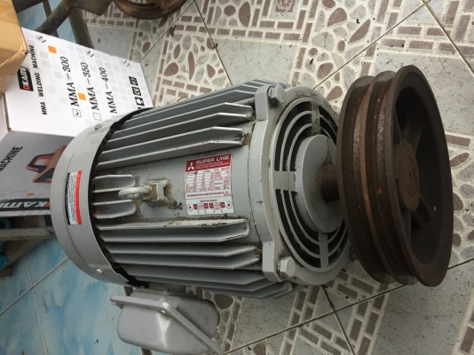 ขายมอเตอร์ MITSUBISHI 5HP 220V มือสอง สภาพสวยๆครับ ขายมอเตอร์ MITSUBISHI 5HP 220V มือสอง สภาพสวยๆครับ
