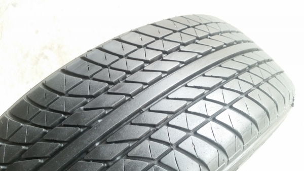 ขายยาง185/65/14 ปี 13 BRIDGESTONE TAXI 2 เส้น