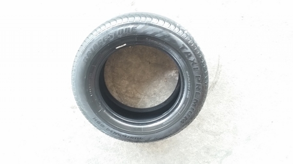 ขายยาง185/65/14 ปี 13 BRIDGESTONE TAXI 2 เส้น