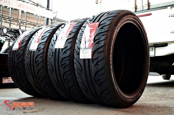 SPLENDID TIRES ZENO SD09 265/35R18 ปี17