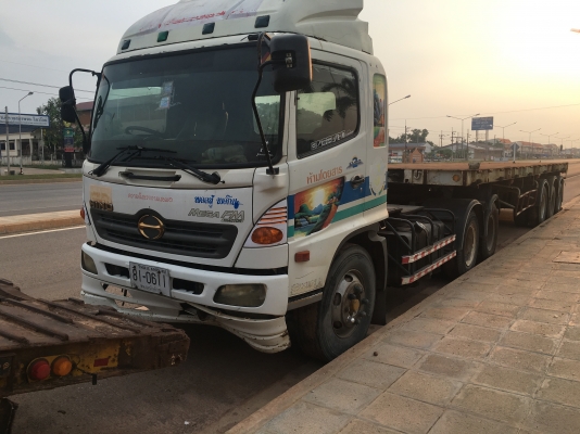 FM1J 260แรงม้า พร้อมลูกสามเพลาทะเบียนพร้อม