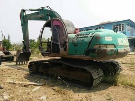 KOBELCO SK200 MARK 5 + MITSU FUSO FN527 KOBELCO SK200 MARK 5 + MITSU FUSO FN527