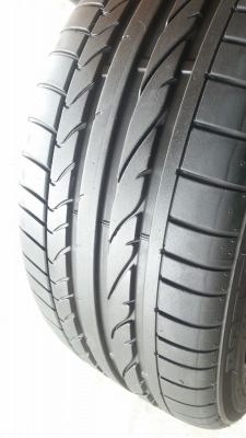 ขายยาง245/40/18 ปี 4414 BRIDGESTONE RE050A 2 เส้น