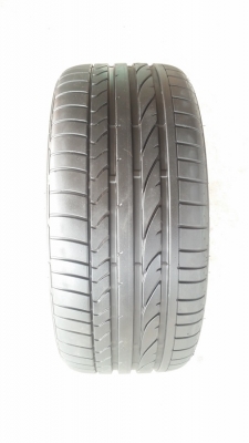 ขายยาง245/40/18 ปี 4414 BRIDGESTONE RE050A 2 เส้น