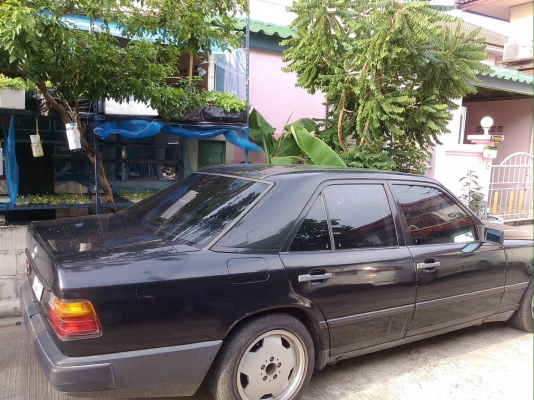 BENZ 230e หรู BENZ 230e หรู