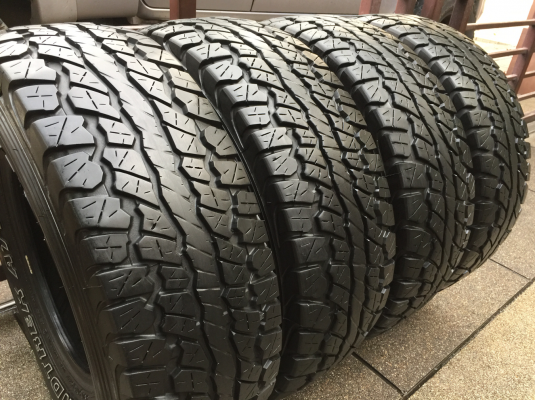 ยาง All Dunlop 31 10.5 R15 ปลายปี15 ดอกเต็ม ไม่มีปะ เนื้อนิ่มๆ ใช้ยาว ราคาไม่แพง