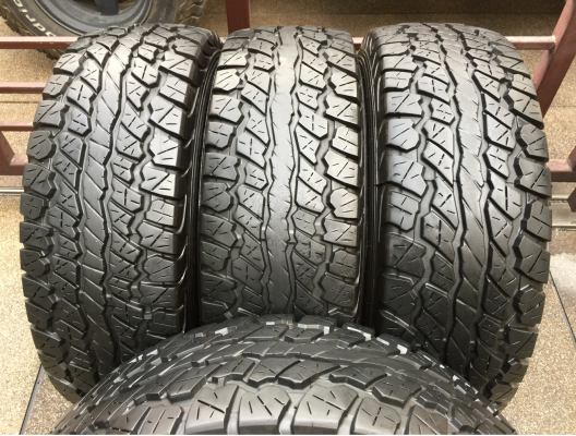 ยาง All Dunlop 31 10.5 R15 ปลายปี15 ดอกเต็ม ไม่มีปะ เนื้อนิ่มๆ ใช้ยาว ราคาไม่แพง