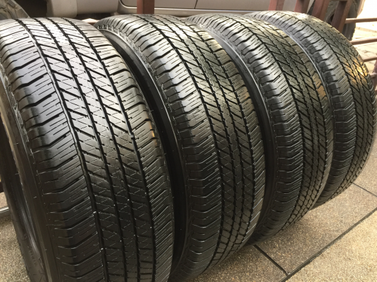 ยาง Bridgestone 265 65 17 ปี15 ดอกเต็ม ไม่มีปะ เนื้อนิ่มๆ ใช้ยาว ราคาไม่แพง