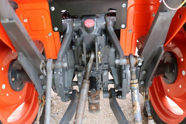 คูโบต้า L3608DT 4 WD 2 เพลา เกรด AAA ..ใบมีดดันหน้า่ ผานหลังใหม่  ทำงาน 289 ชั่วโมง สีเดิมๆโรงงาน 100\%