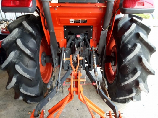 คูโบต้า L3608DT 4 WD 2 เพลา เกรด AAA ..ใบมีดดันหน้า่ ผานหลังใหม่  ทำงาน 289 ชั่วโมง สีเดิมๆโรงงาน 100\%