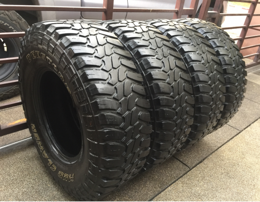 ยาง Mud Deestone 285 75 16 กลางปี12 ไม่มีปะ พร้อมใช้งาน ราคาไม่แพง