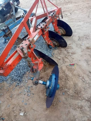 ผาลสามใบ24ตราช้างพร้อมลุยงานใบใหม่