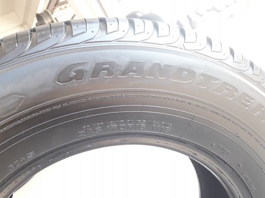 ยาง245/70/16 ปี16 DUNLOP GRAND TREKPT3 4 เส้น ยาง245/70/16 ปี16 DUNLOP GRAND TREKPT3 4 เส้น