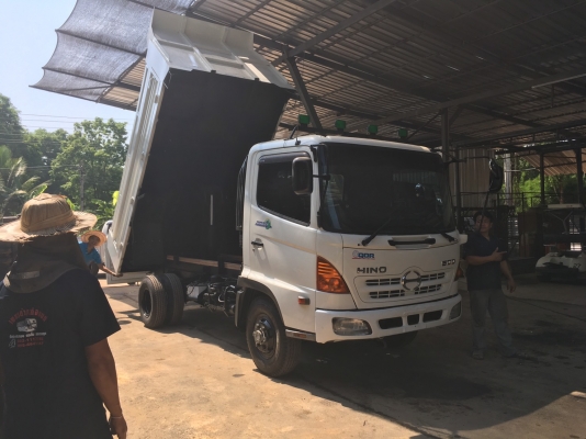 HINO ดั้มต่อใหม่ รถนอกเต็มระบบ เอกสารเล่มทะเบียน แอร์ power จิ๊ฟฟี่ สภาพกิ๊ฟๆ HINO ดั้มต่อใหม่ รถนอกเต็มระบบ เอกสารเล่มทะเบียน แอร์ power จิ๊ฟฟี่ สภาพกิ๊ฟๆ