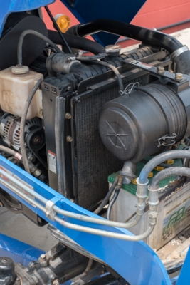 ขายรถไถ New Holland TC48 R พร้อมอุปกรณ์ชุดไถ