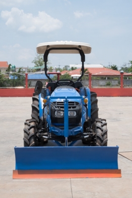 ขายรถไถ New Holland TC48 R พร้อมอุปกรณ์ชุดไถ