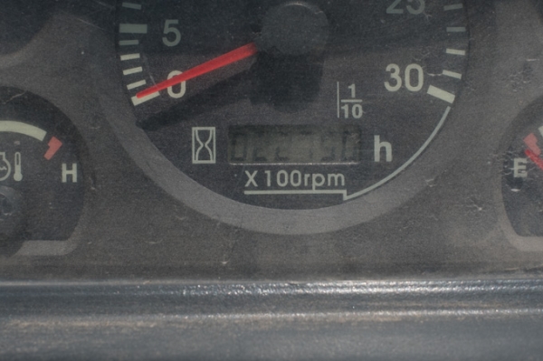 ขายรถไถ New Holland TC48 R พร้อมอุปกรณ์ชุดไถ