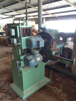 ขายด่วน เครืองทำงานไม้ 10ชุด  ทำงานวงกบ ปะตู ใส  กลึง  ขายเลิกกิจการ330000