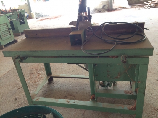 ขายด่วน เครืองทำงานไม้ 10ชุด  ทำงานวงกบ ปะตู ใส  กลึง  ขายเลิกกิจการ330000