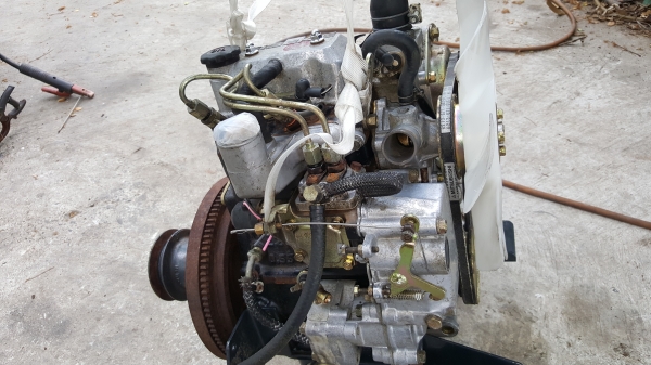 2 สูบ 12 แรง  พร้อมหม้อน้ำ  ราคา  15800 บาท รหัสสินค้า D3 - 9