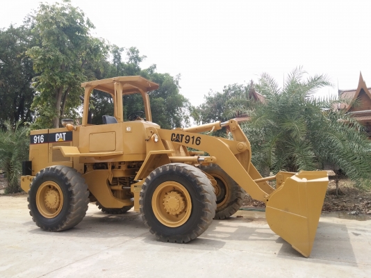 รถตักล้อยางCat916 สภาพสวย ใช้งานได้ดี