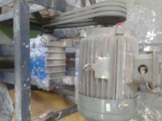 ถังผสม ใช้กับพวกที่เป็นเม็ด