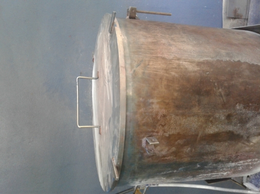 ถังผสม ใช้กับพวกที่เป็นเม็ด