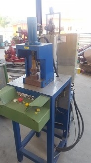 ขายเครื่องอัดไฮโดรลิค 20 ตันราคา 15,000 บาท
